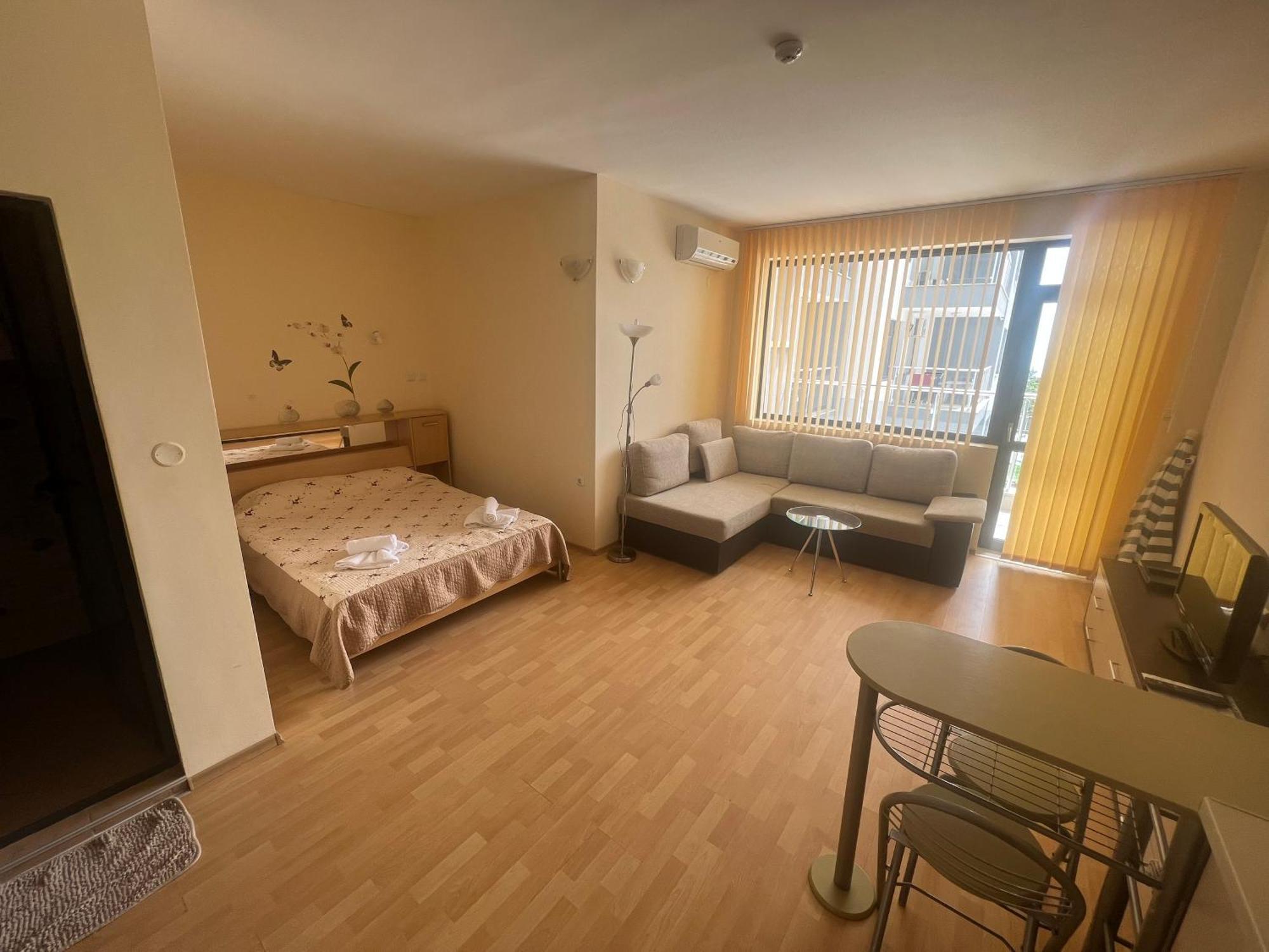 Dilov Apartments In Yalta Zlate písky Exteriér fotografie